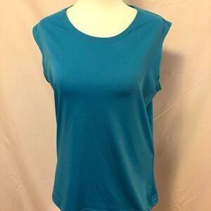 𝅺2/$36 Verse Turquoise Sleeveless Top